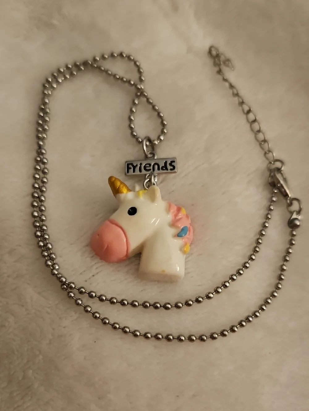 3/$30 Vintage Girl's Friends Unicorn Pendant Bead Chain Necklace